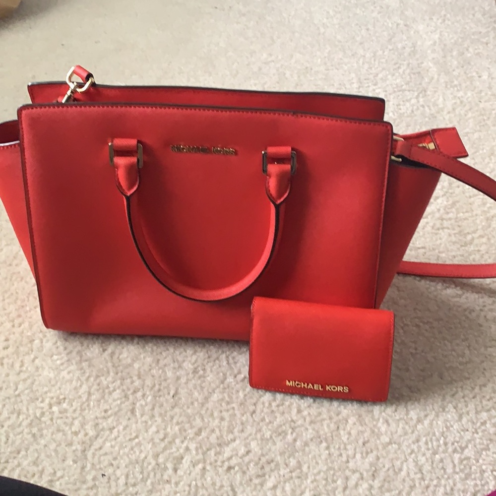 Michael Kors Handbag & Wallet